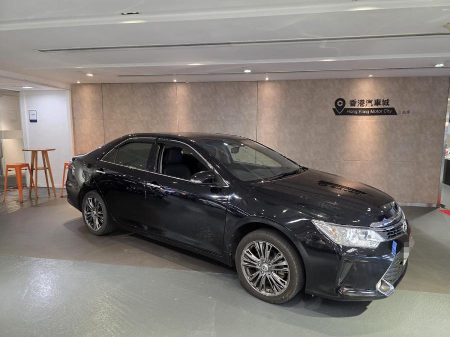 CAMRY DELUXE - Image 2
