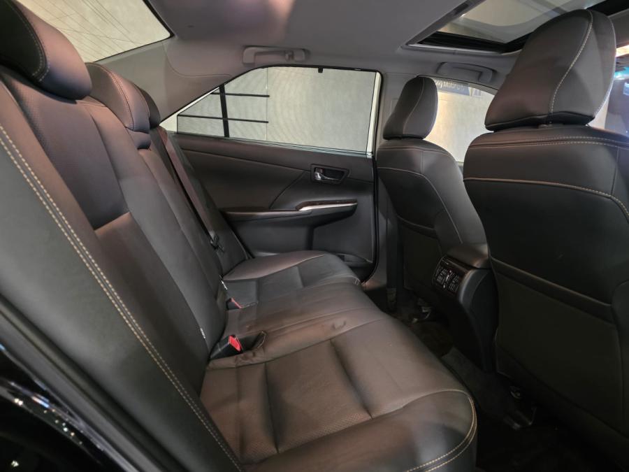 CAMRY DELUXE - Image 4