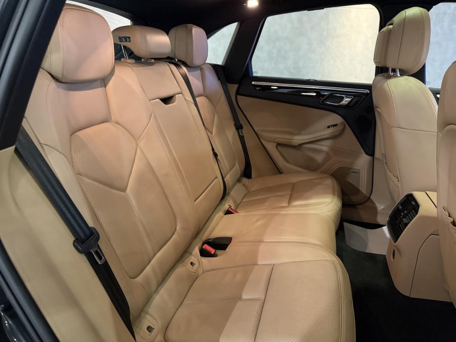 macan S - Image 3