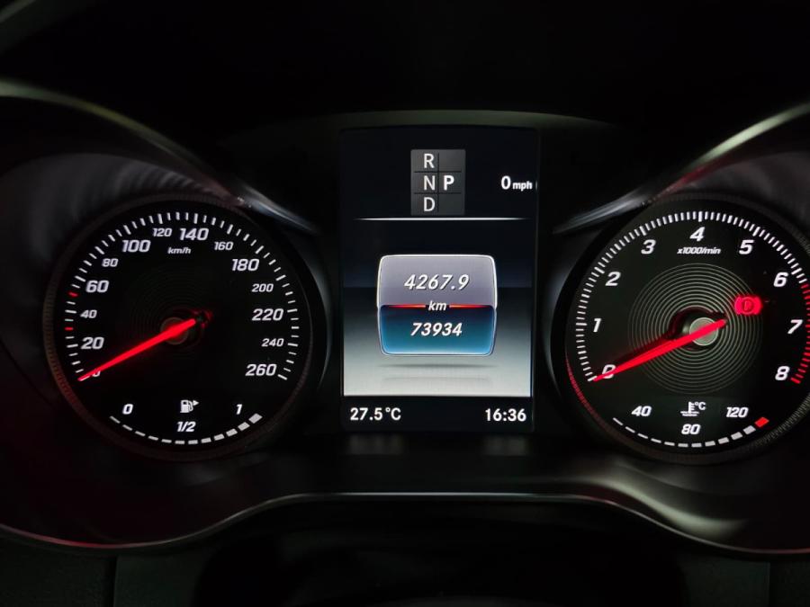 GLC250 COUPE AMG - Image 10