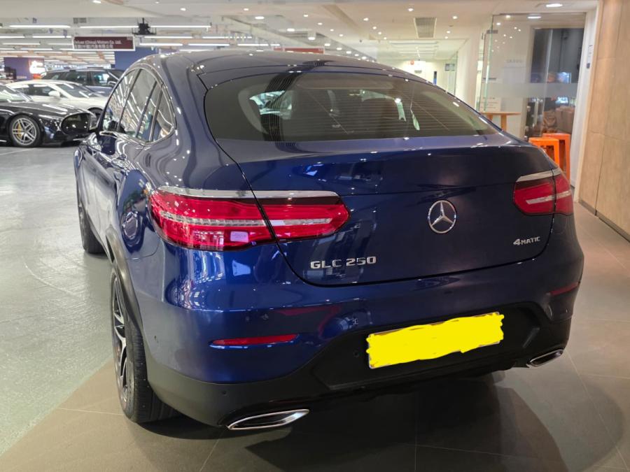 GLC250 COUPE AMG - Image 3