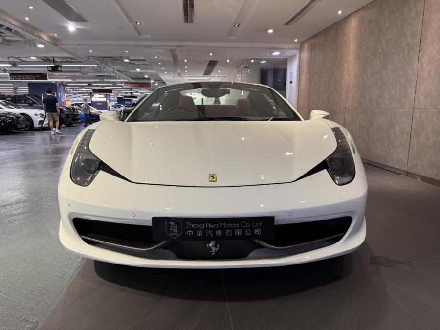 458 Italia Spider - Image 5