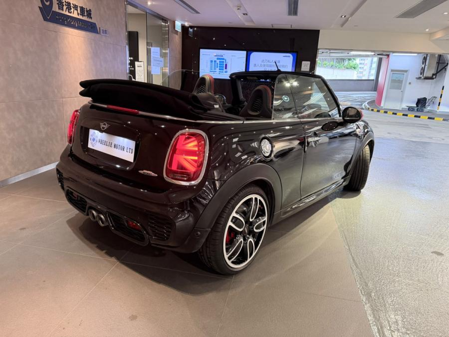 John Cooper Works Convertible Automatic - Image 3