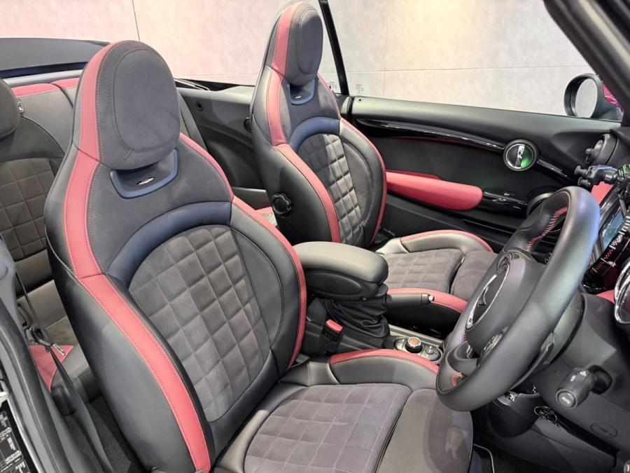 John Cooper Works Convertible Automatic - Image 5