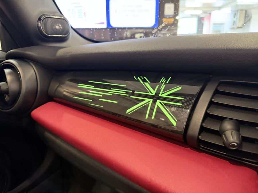 John Cooper Works Convertible Automatic - Image 10