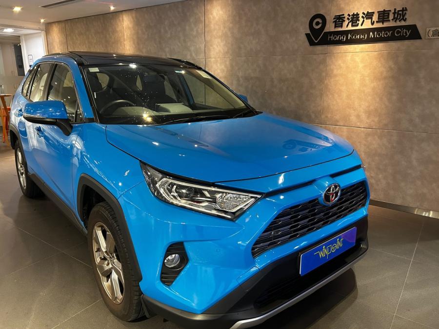 TOYOTA 豐田 RAV 4 Deluxe 版