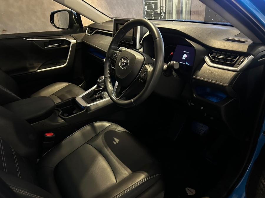 RAV 4 Deluxe 版 - Image 2