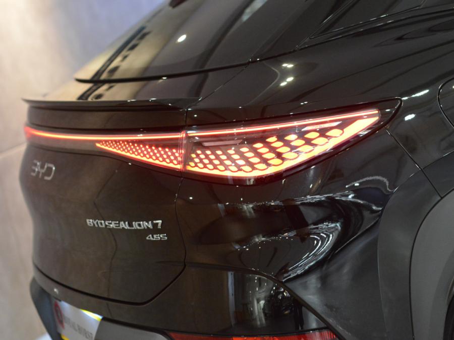 SEALION 7 PERFORMANCE AWD - Image 11