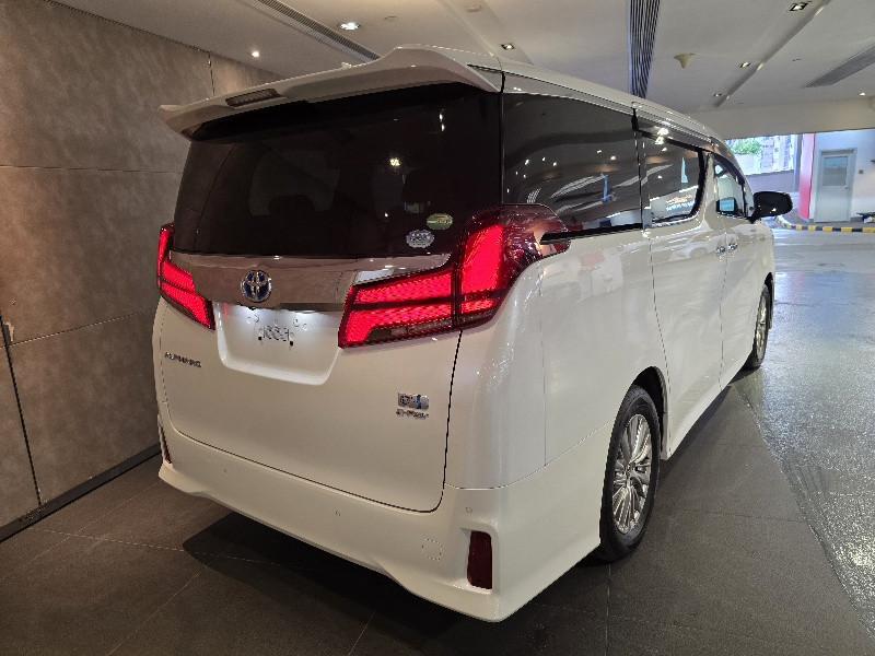ALPHARD HYBRID - Image 2