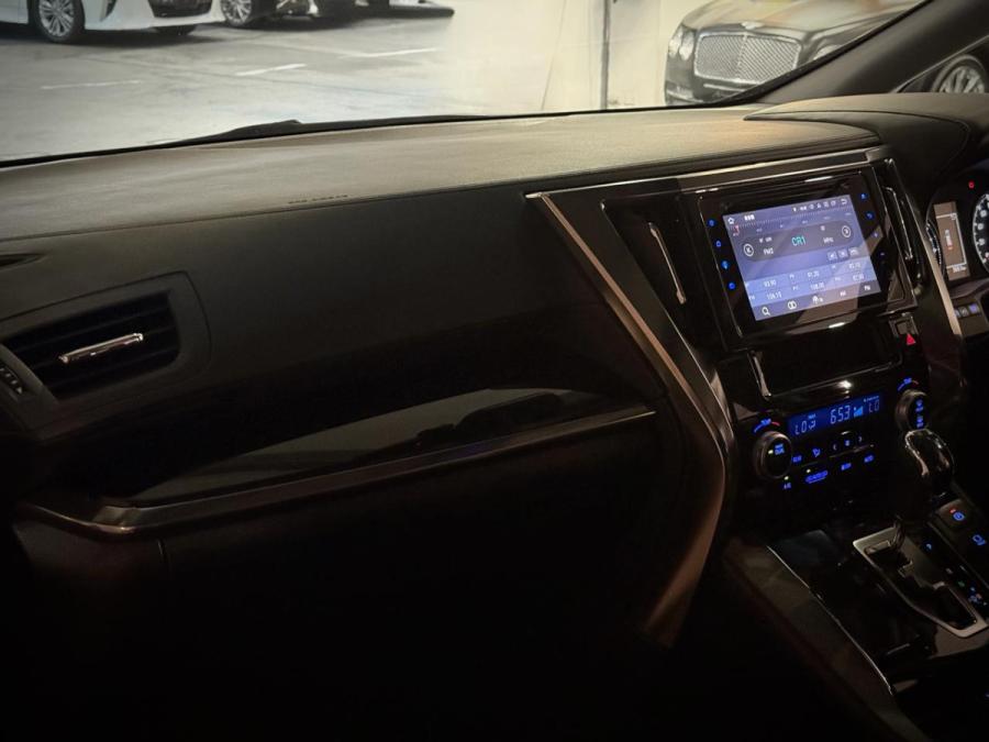 VELLFIRE 3.5 ZG - Image 10