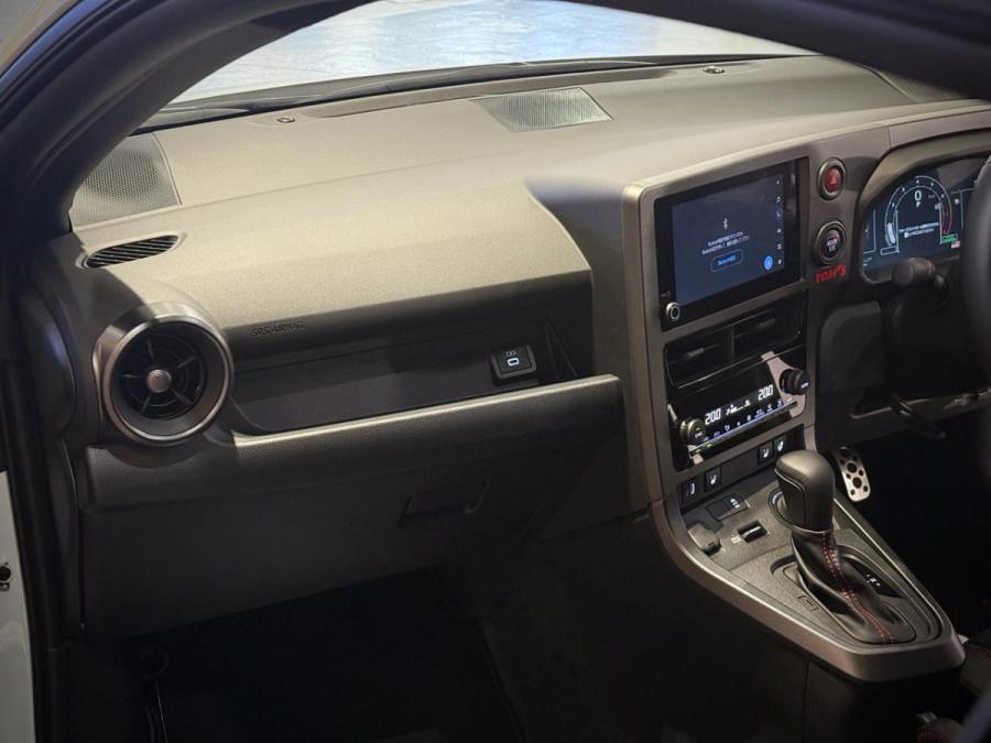 GR YARIS RZ HIGH PERFORMANCE - Image 13