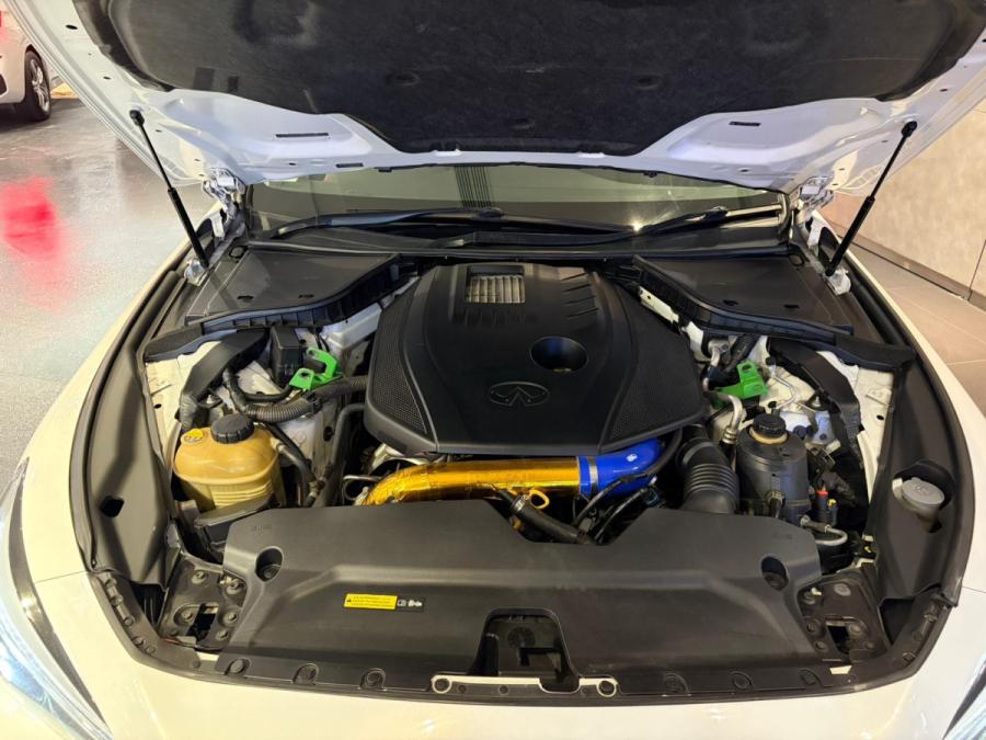 Q50 2.0T SE PLUS - Image 9