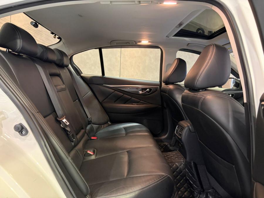Q50 2.0T SE PLUS - Image 8