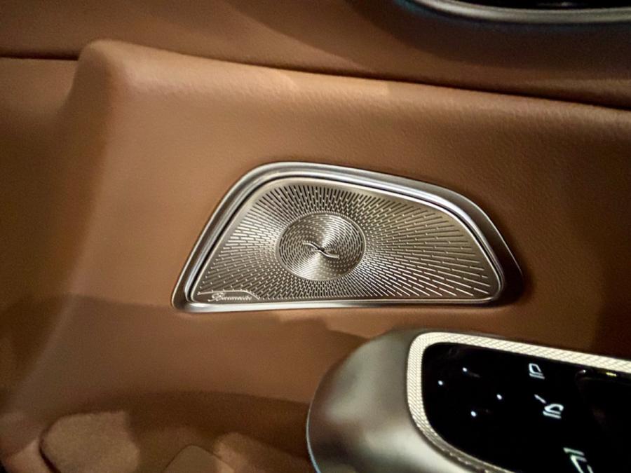 E200  exclusive - Image 6