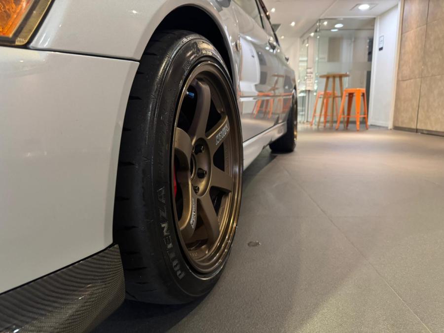 EVOLUTION IX GSR - Image 5