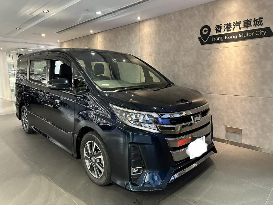 TOYOTA 豐田 NOAH Deluxe  FaceLift版