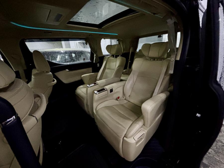Alphard  GF 3.5 - Image 4