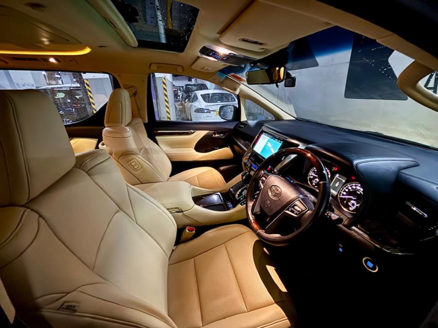 Alphard GF 3.5 - Image 5