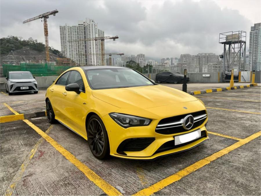 MERCEDES-BENZ CLA35 AMG Night Pack