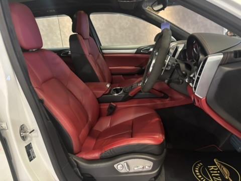 CAYENNE GTS - Image 3