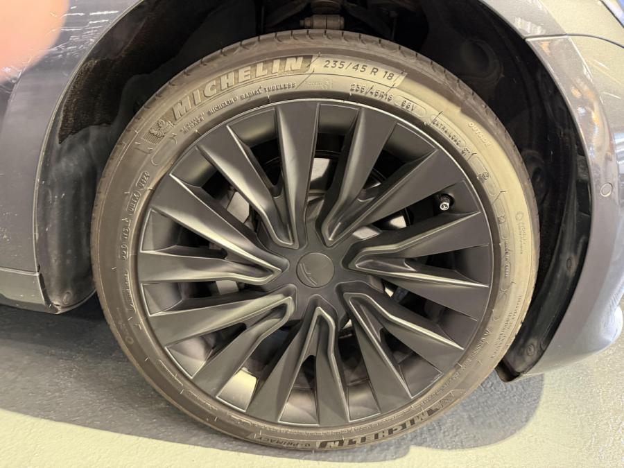 MODEL 3 SR PLUS RWD - Image 5