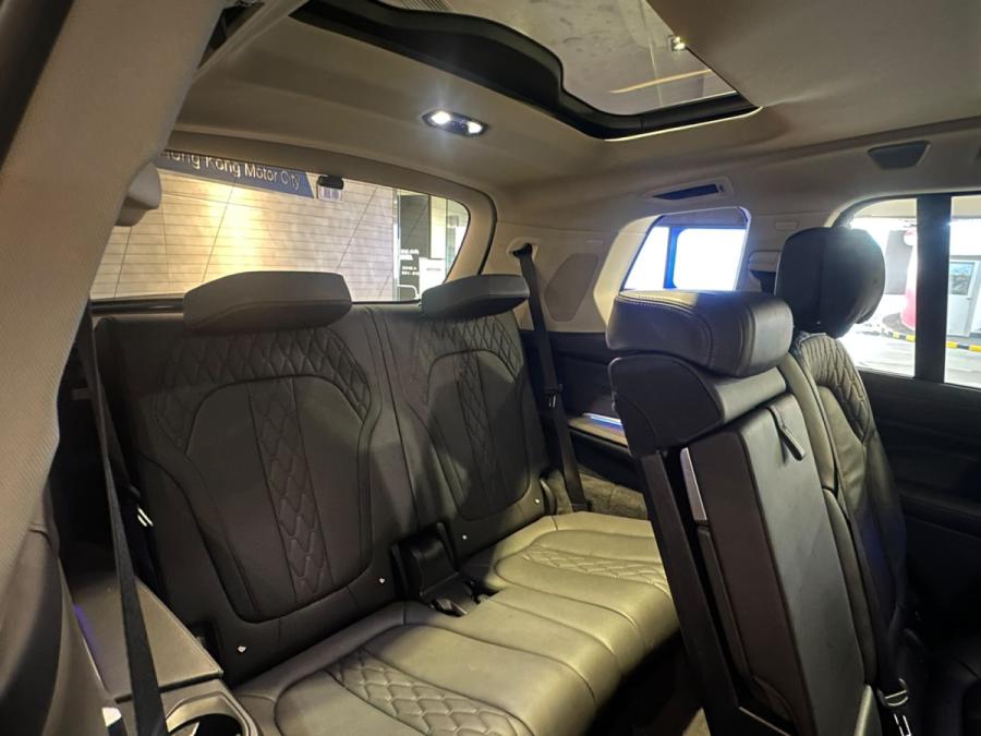 X7 xDrive40iA 7-Seater Pure Excellence - Image 5