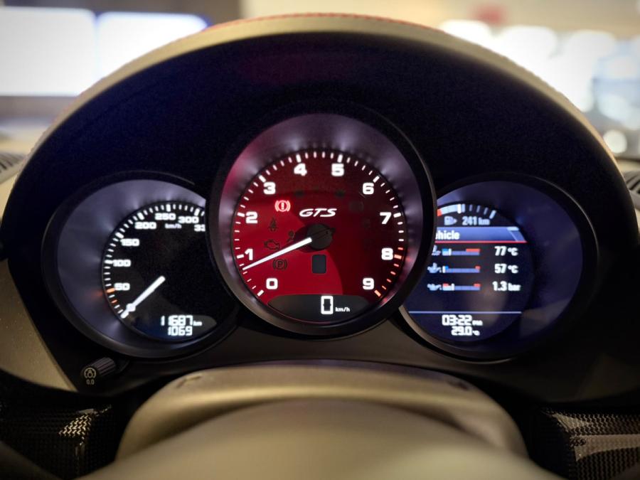 Cayman GTS 4.0 MT - Image 11