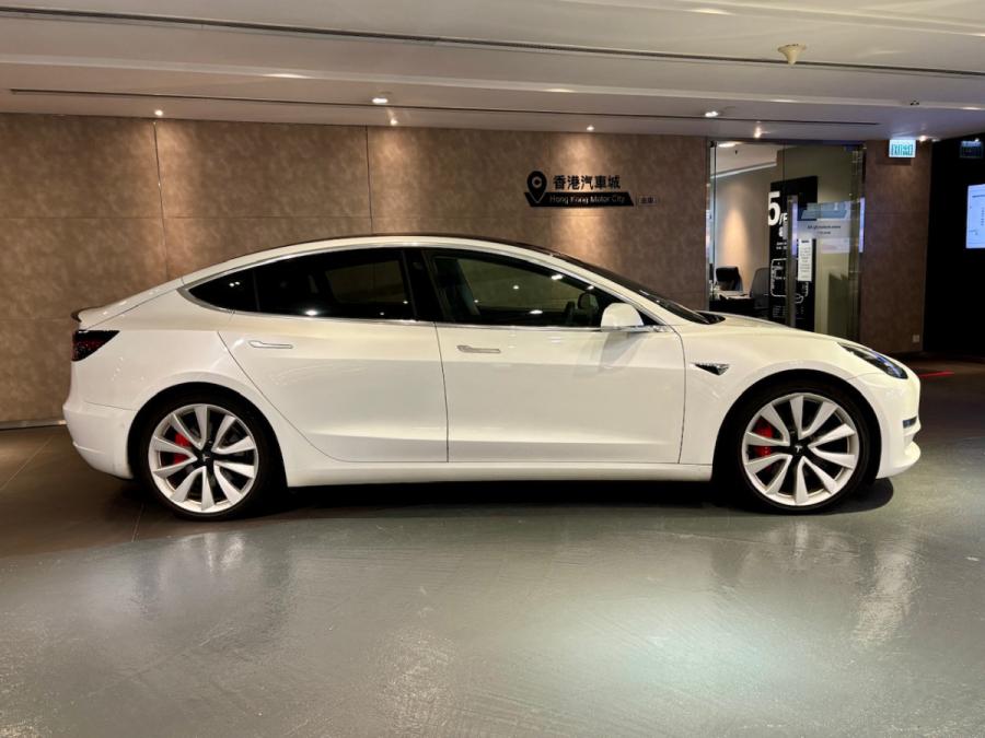 Model 3 Performance - Image 2