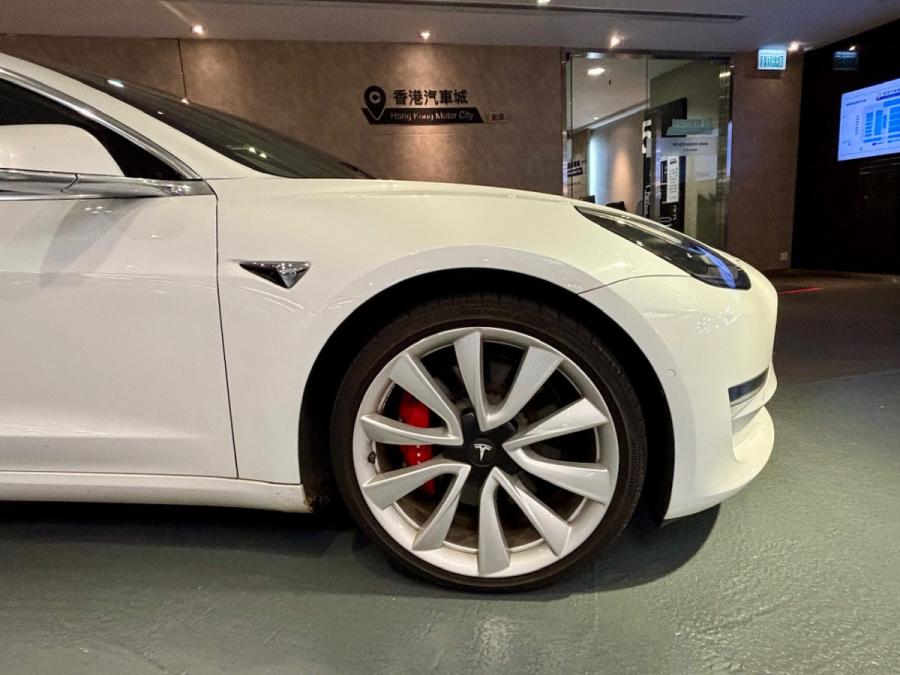 Model 3 Performance - Image 4