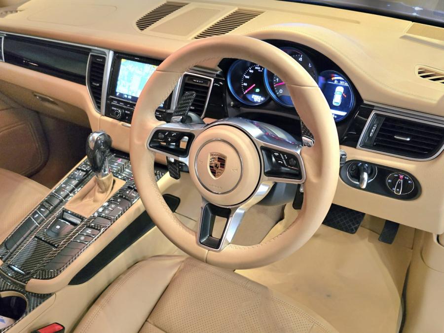 MACAN S - Image 5