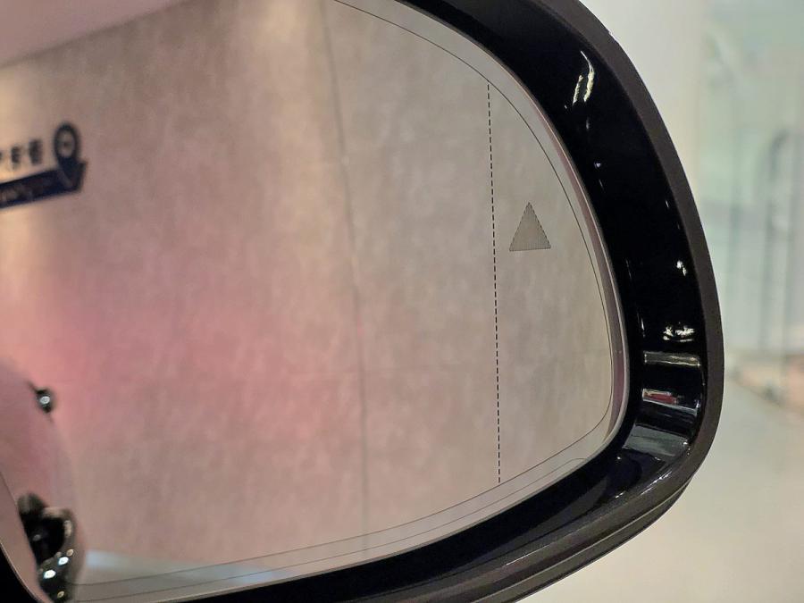 X3 20IA LUXURY - Image 10