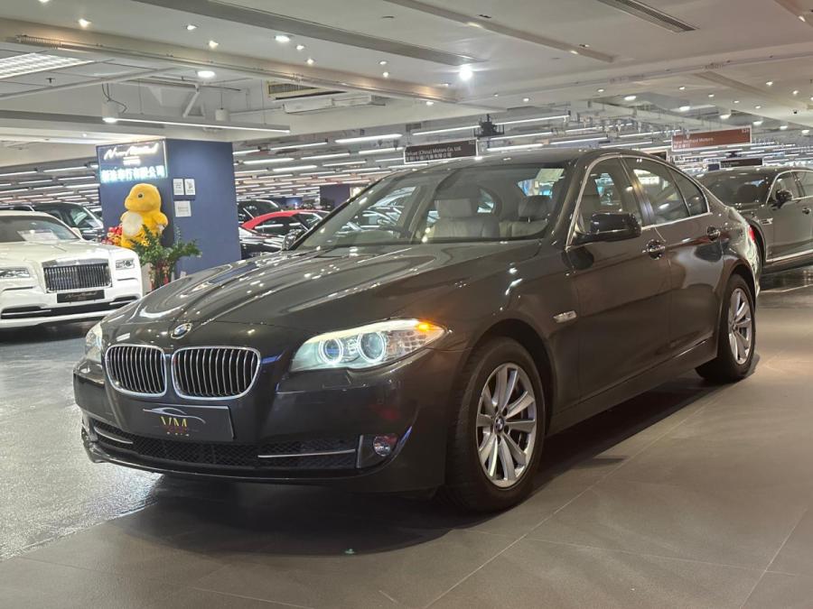 520IA Saloon  (F10) - Image 4