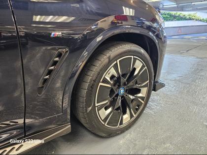 IX3 M SPORT EDITION - Image 6