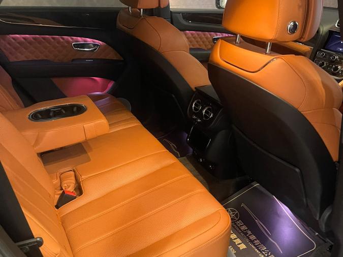 Bentayga - Image 4