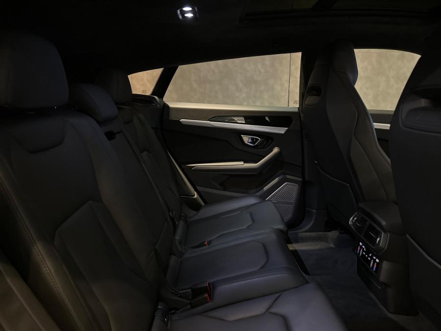 URUS - Image 10