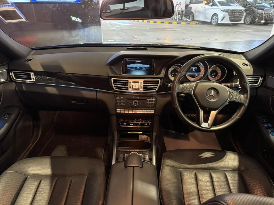 E200 Facelift Premium Edition - Image 8