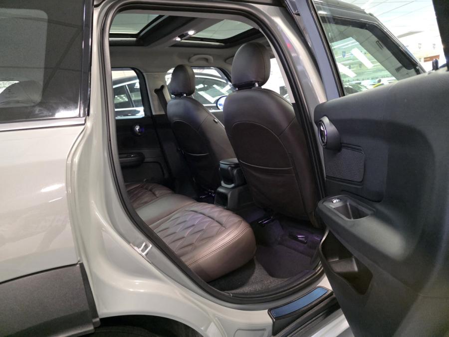 COUNTRYMAN ONE F60 - Image 9