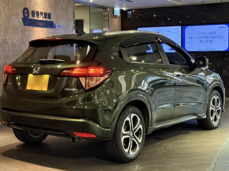 VEZEL HYBRID - Image 2