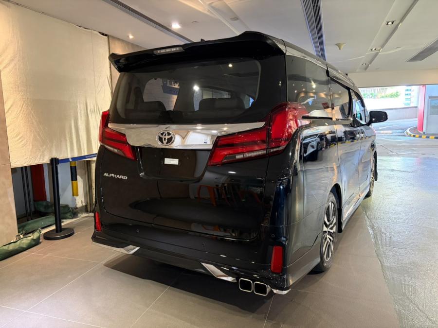 ALPHARD 2.5 SC MODELLISTA - Image 2
