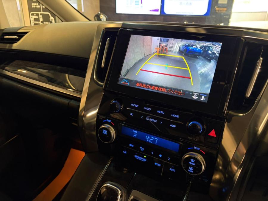 ALPHARD 2.5 SC MODELLISTA - Image 6