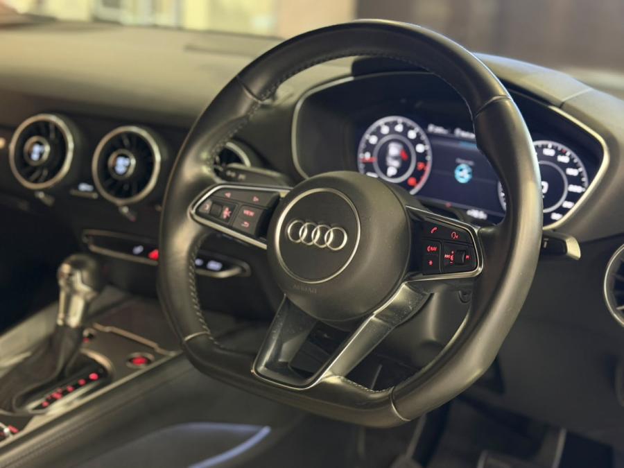 TT COUPE 55TFSI Quattro - Image 9