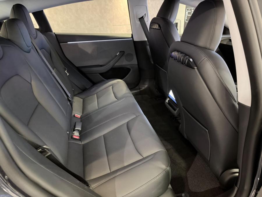 Model 3 RWD - Image 7