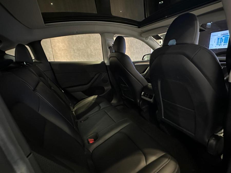 MODEL Y RWD SR - Image 9