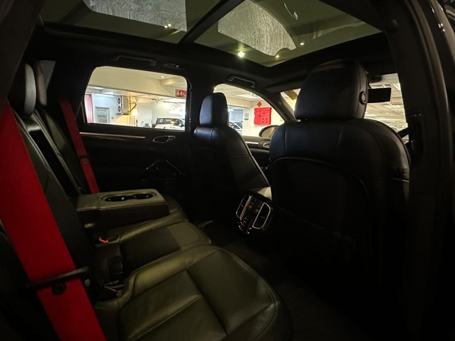 Cayenne Turbo - Image 4