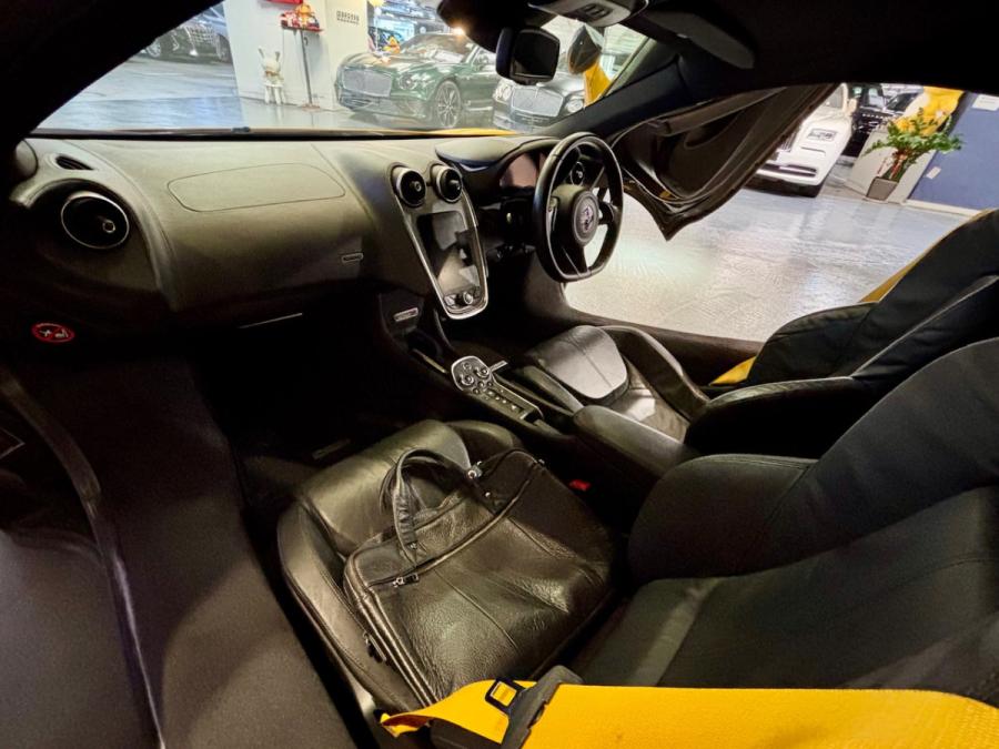 570S Coupe - Image 5