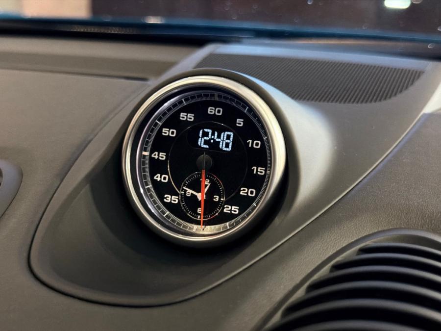 718 CAYMAN GTS - Image 11