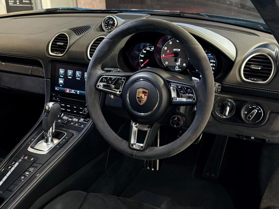 718 CAYMAN GTS - Image 7