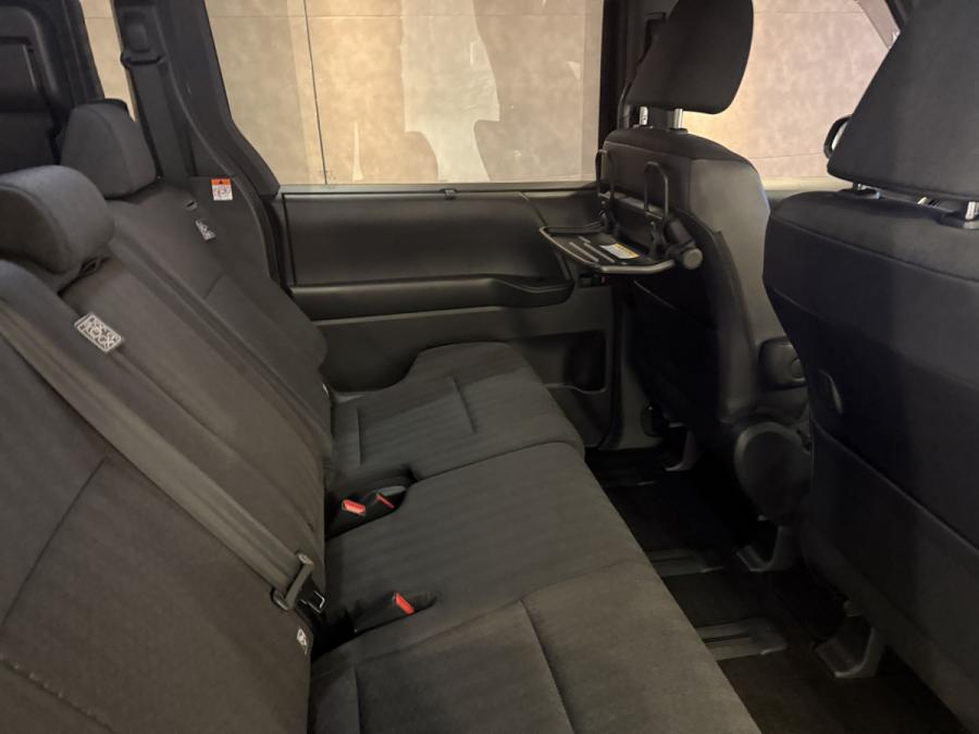 Toyota Noha WELCAB 8座 - Image 7