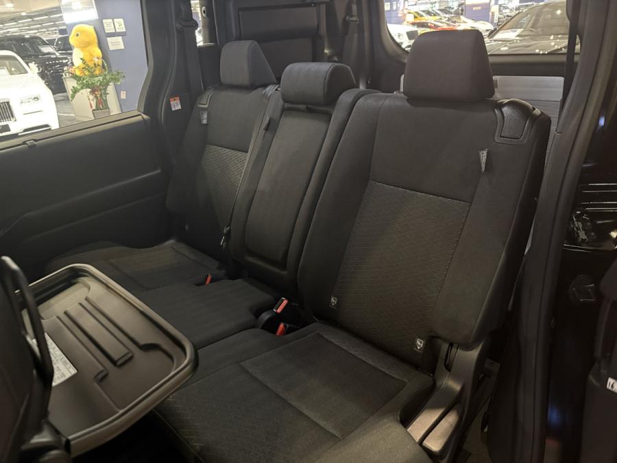 Toyota Noha WELCAB 8座 - Image 8