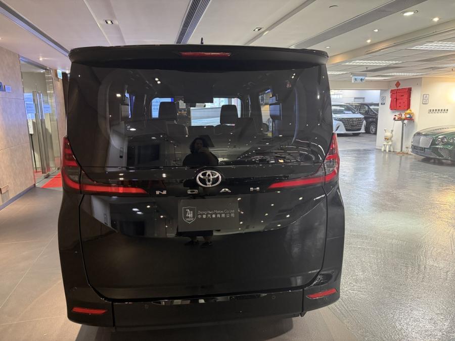 Toyota Noha WELCAB 8座 - Image 4